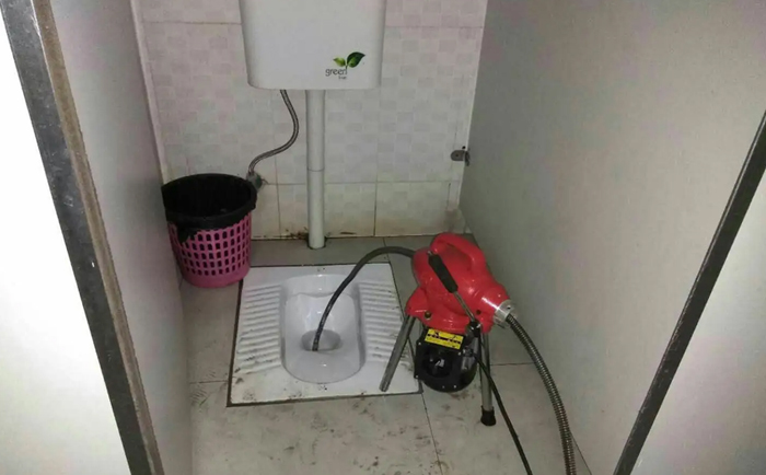 赤壁蹲便疏通