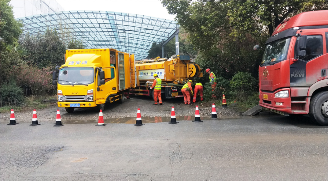 赤壁成区雨污水管网“四位一体”检测疏通项目